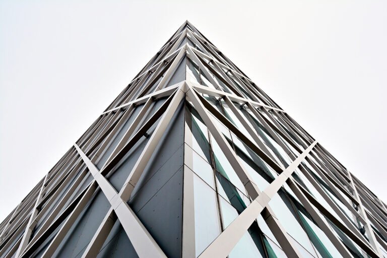 🇬🇧 DOUBLE SKIN FACADES – Redefining Architectural Identity with IValMar